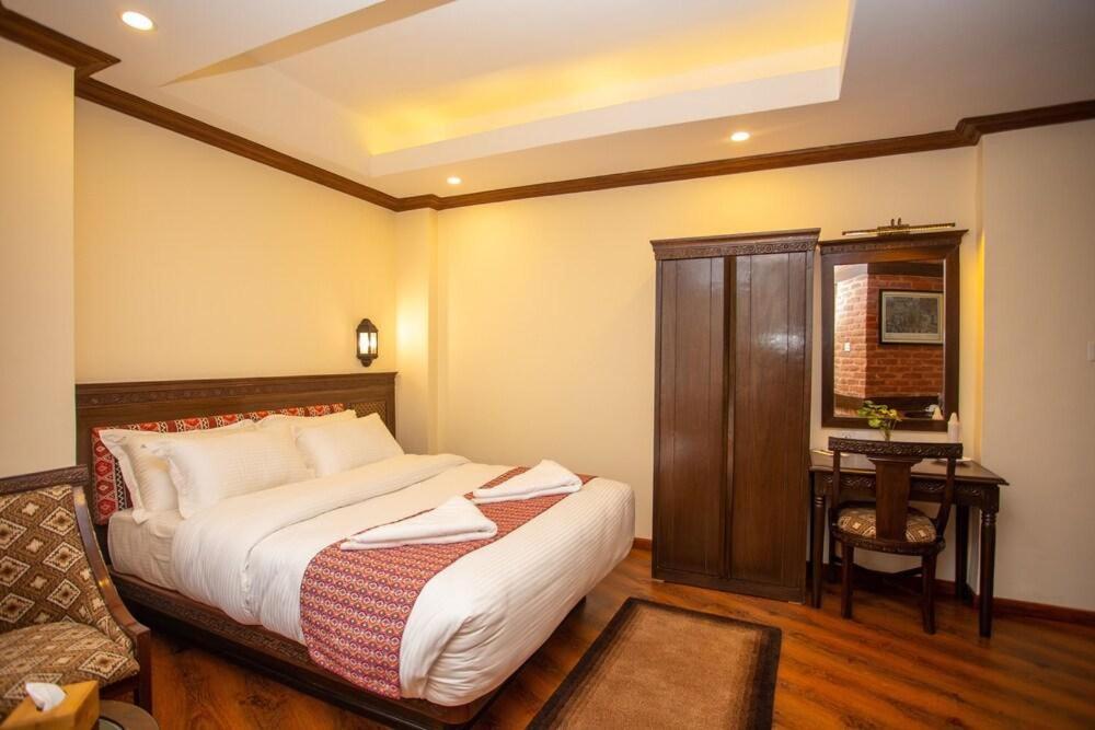 Pashupati Boutique Hotel & Spa Kathmandu Exterior photo